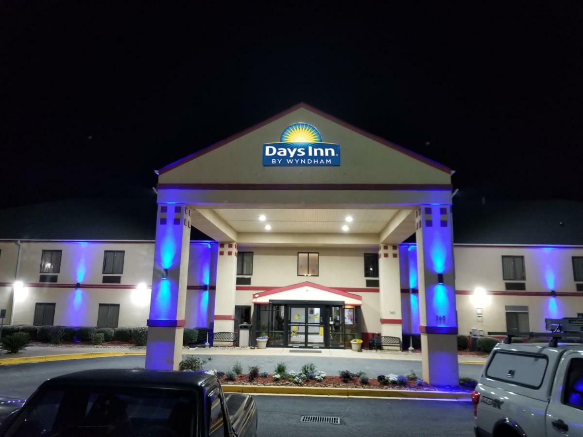 Days Inn By Wyndham Mauldin/Грийнвил Екстериор снимка